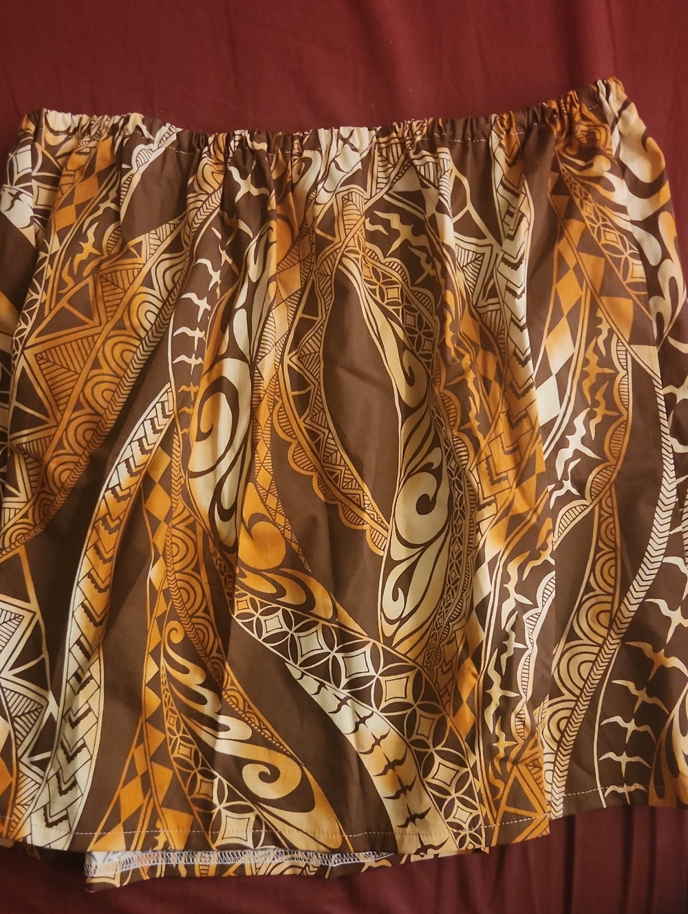 Hawaiian Tribal Print Elastic Tube Top.